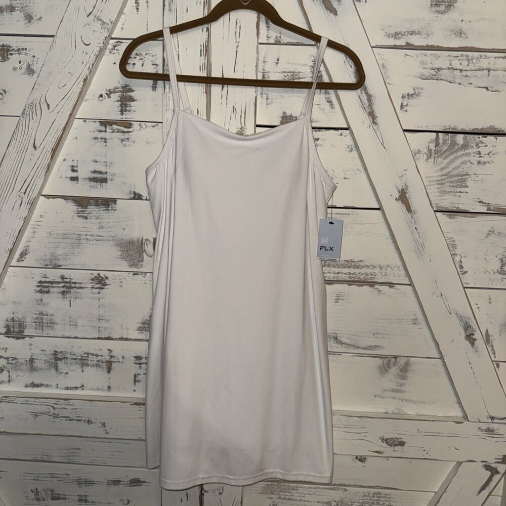 FLX NWT Women's Tennis Dress with Built-In Shorts Size L White Athleisure